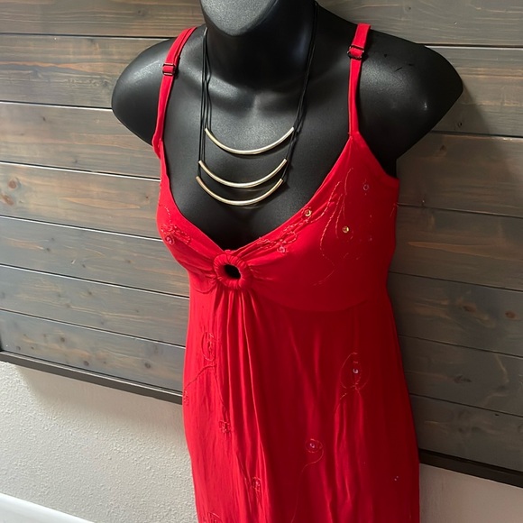 Island Planet Red Beach Coverup - Picture 6 of 11